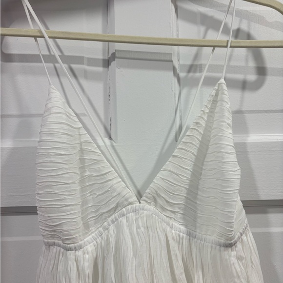 White Textured V-Neck Spaghetti Strap Dress - Picture 9 of 10